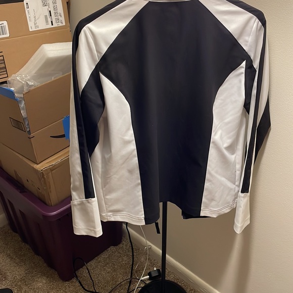 🛍️Host pick!EUC Made For Life b+w full zip jacket Sz.PM 276 - Picture 3 of 8